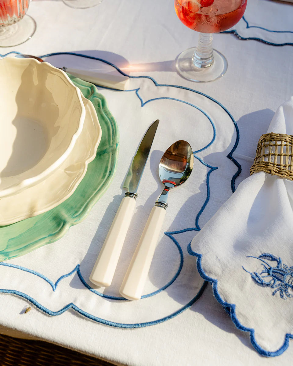 White Octagonal Handle Cutlery Set (24 pieces)