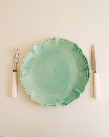 White Octagonal Handle Cutlery Set (24 pieces)